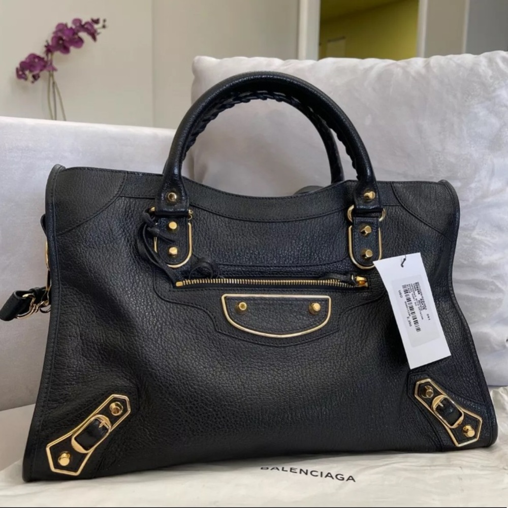 ❣️BRAND NEW BALENCIAGA HANDBAG❣️ - Picture 1 of 6